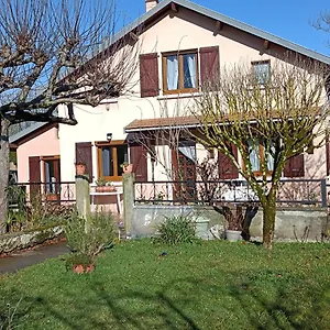 Habitación en casa particular Chez Doris Et Alain, Lannemezan